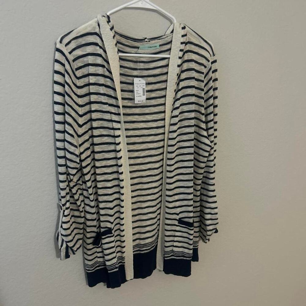 Maurices navy and white striped